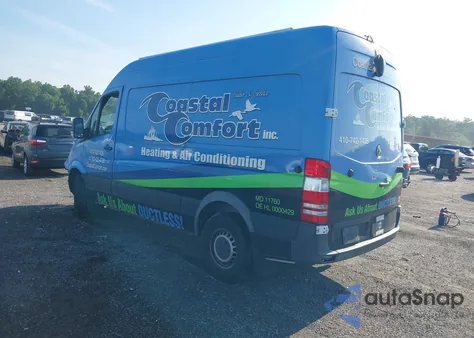 2016 Mercedes-Benz Sprinter 2500 z USA, uszkodzony, nr VIN WD3PE7DD0GP257841